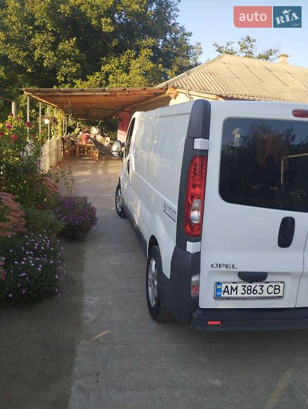 Грузопассажирский фургон Opel Vivaro 2014 в Ананьеве фото 7 Грузопассажирский фургон Opel Vivaro 2014 в Ананьеве