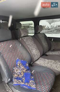 Минивэн Opel Vivaro 2004 в Камне-Каширском