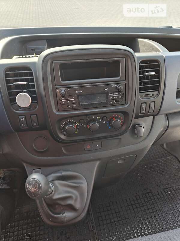 Грузовой фургон Opel Vivaro 2017 в Хмельницком фото 17 Грузовой фургон Opel Vivaro 2017 в Хмельницком