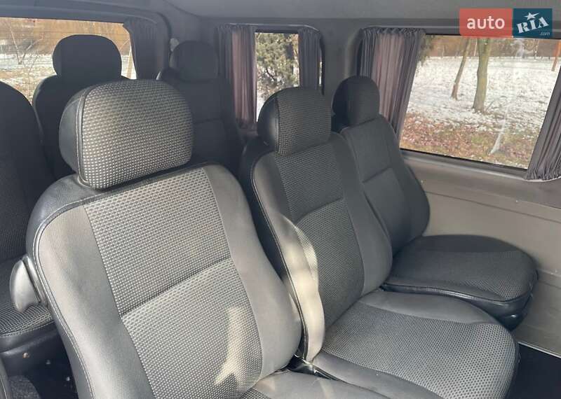 Минивэн Opel Vivaro 2004 в Ровно фото 4 Минивэн Opel Vivaro 2004 в Ровно