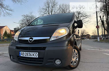 Мінівен Opel Vivaro 2011 в Вінниці
