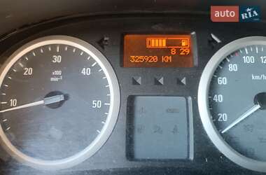 Мінівен Opel Vivaro 2010 в 