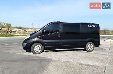 Мінівен Opel Vivaro 2010 в 