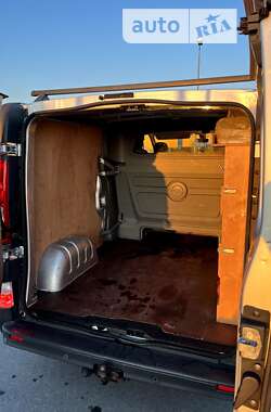 Мінівен Opel Vivaro 2010 в Радивиліві