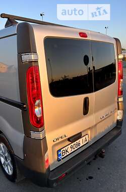 Минивэн Opel Vivaro 2010 в Радивилове