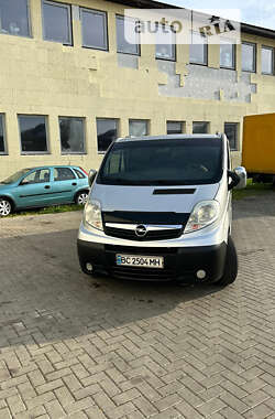 Мінівен Opel Vivaro 2014 в Івано-Франківську