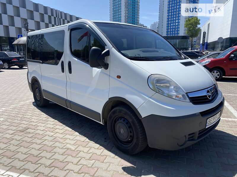 Минивэн Opel Vivaro 2008 в Одессе