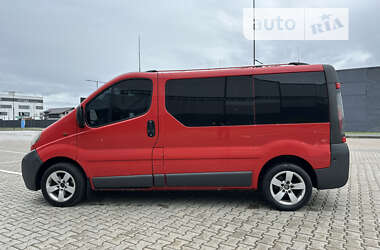 Минивэн Opel Vivaro 2004 в Ивано-Франковске