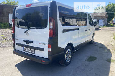 Минивэн Opel Vivaro 2016 в Дубно