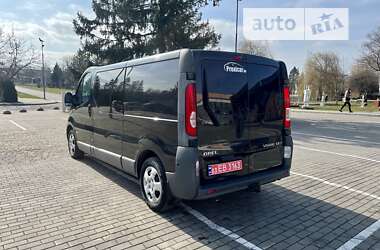 Вантажний фургон Opel Vivaro 2012 в Луцьку