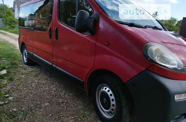 Минивэн Opel Vivaro 2003 в Надворной