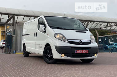 Мінівен Opel Vivaro 2014 в Рівному