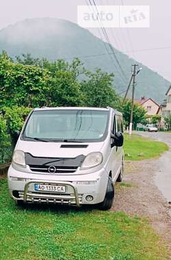 Минивэн Opel Vivaro 2005 в Хусте