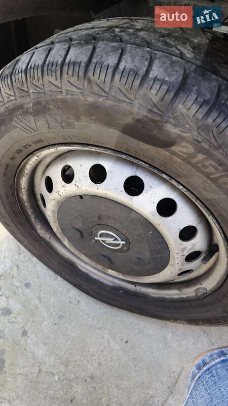 Вантажний фургон Opel Vivaro 2013 в Одесі