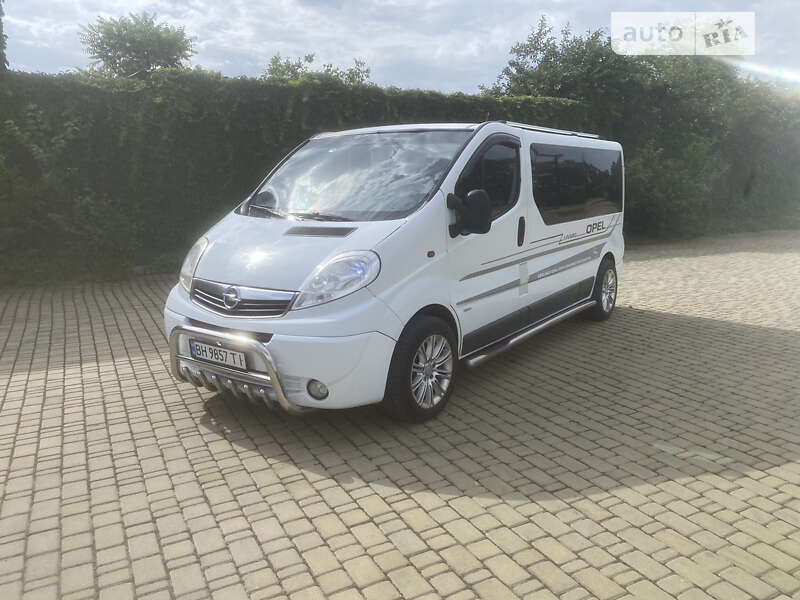 Минивэн Opel Vivaro 2007 в Одессе