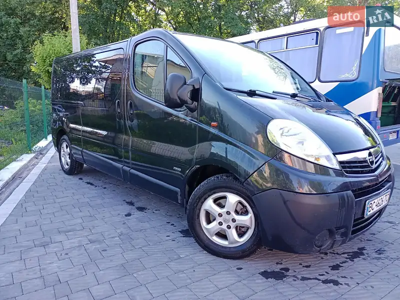 Opel Vivaro 2013