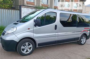 Мінівен Opel Vivaro 2010 в Житомирі