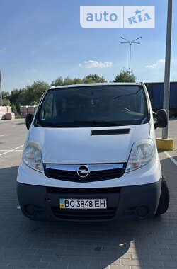 Мінівен Opel Vivaro 2009 в Дрогобичі