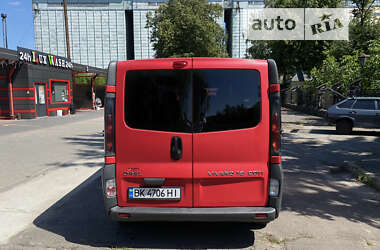 Мінівен Opel Vivaro 2006 в Рівному