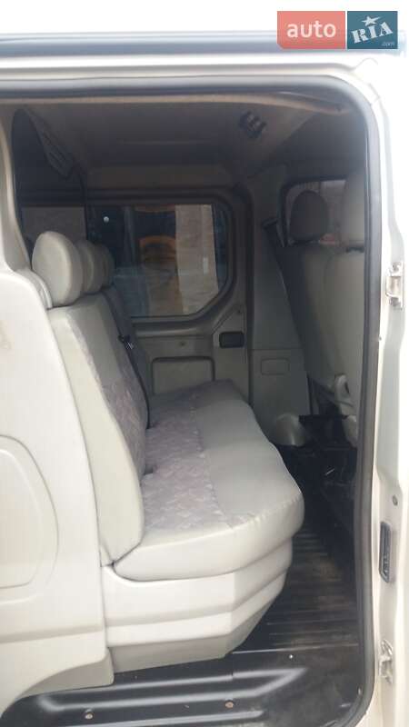 Минивэн Opel Vivaro 2003 в Виннице