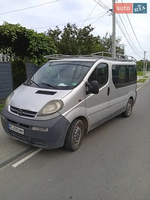 Opel Vivaro 2002