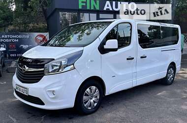 Минивэн Opel Vivaro 2016 в Киеве