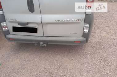 Вантажопасажирський фургон Opel Vivaro 2011 в Житомирі