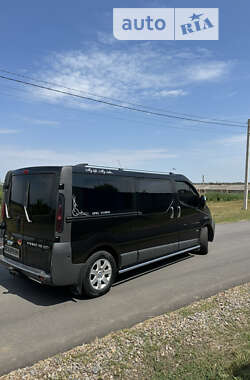 Мінівен Opel Vivaro 2006 в Умані