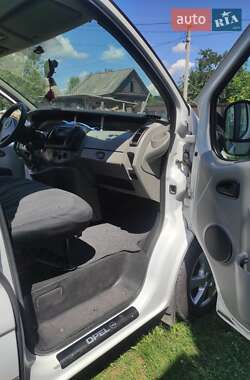 Минивэн Opel Vivaro 2008 в 