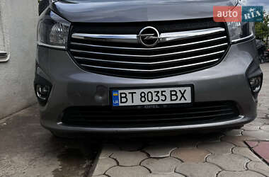 Минивэн Opel Vivaro 2017 в 