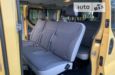 Минивэн Opel Vivaro 2012 в Калуше