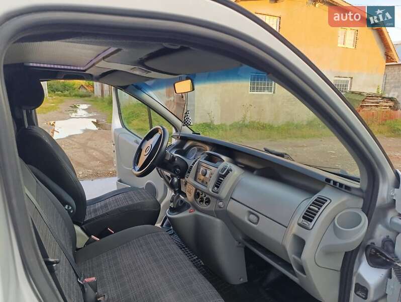 Минивэн Opel Vivaro 2007 в Коломые