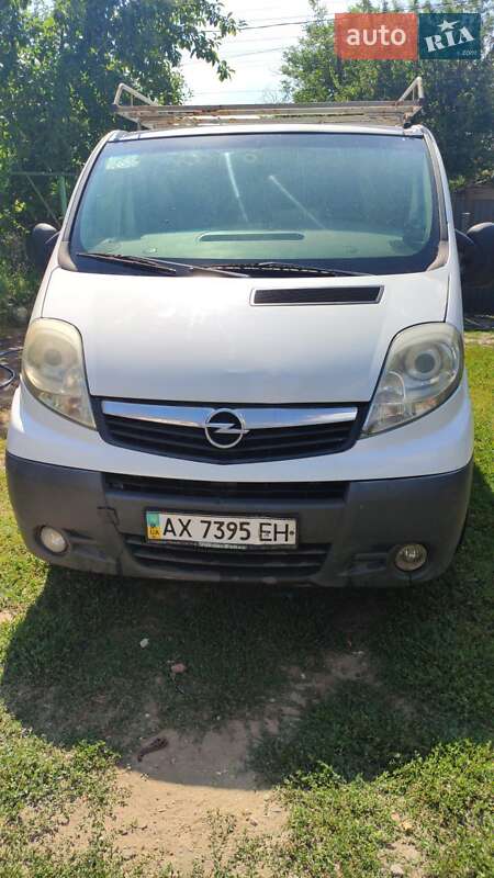 Вантажний фургон Opel Vivaro 2007 в Харкові