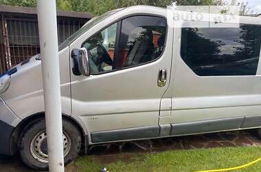 Грузопассажирский фургон Opel Vivaro 2008 в Львове