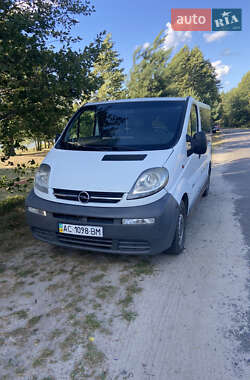 Мінівен Opel Vivaro 2002 в 