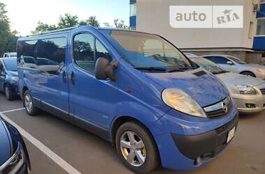 Мінівен Opel Vivaro 2011 в Умані