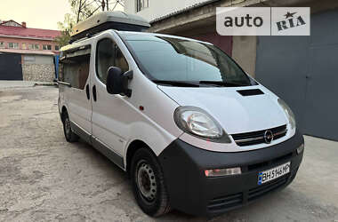 Мінівен Opel Vivaro 2004 в Одесі