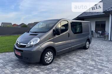 Минивэн Opel Vivaro 2010 в Ковеле