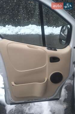 Минивэн Opel Vivaro 2007 в 