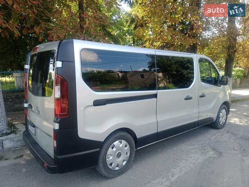 Мінівен Opel Vivaro 2018 в Тернополі