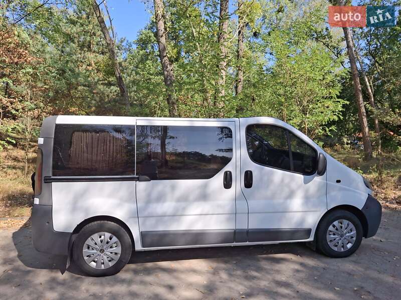 Opel Vivaro 2006