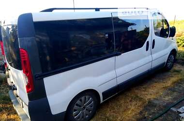 Минивэн Opel Vivaro 2009 в Александрие