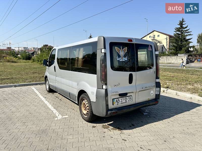 Минивэн Opel Vivaro 2006 в Виннице
