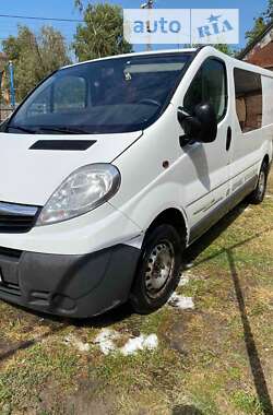 Мінівен Opel Vivaro 2008 в Охтирці