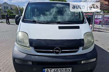 Мінівен Opel Vivaro 2004 в Івано-Франківську