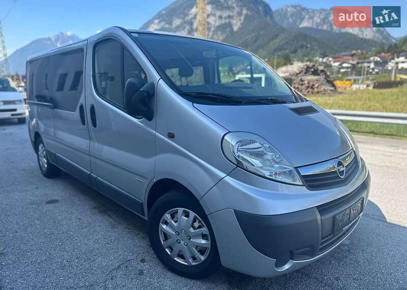Opel Vivaro 2002