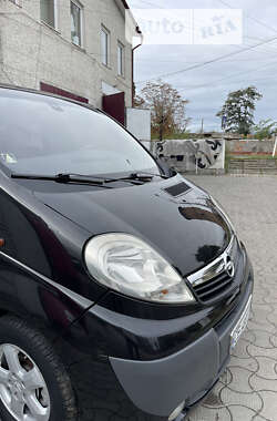 Минивэн Opel Vivaro 2007 в Черновцах