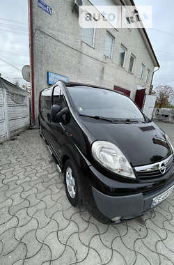 Минивэн Opel Vivaro 2007 в Черновцах