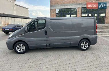 Грузовой фургон Opel Vivaro 2013 в Снятине