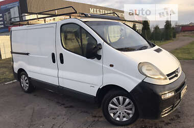 Грузовой фургон Opel Vivaro 2003 в Костополе